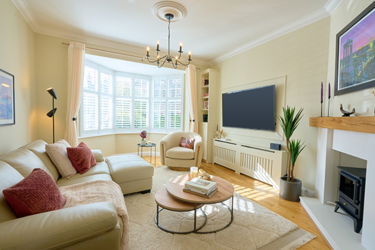 Debs Bespoke Interiors, The Story Behind Debs Bespoke Interiors: Designing Beautiful and Personal Homes